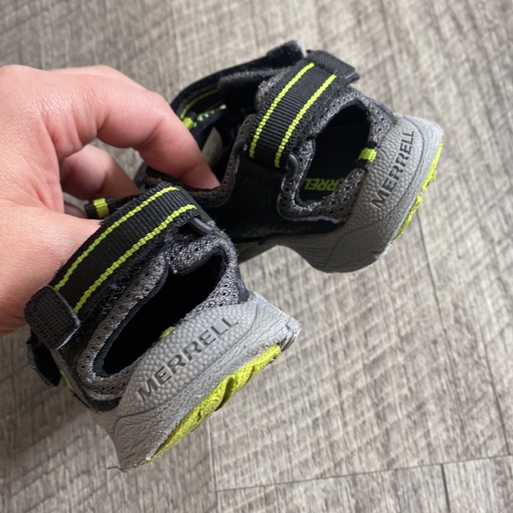 Kids MERRELL outdoor water hiking shoes toddler size 9 green black - Picture 4 of 6